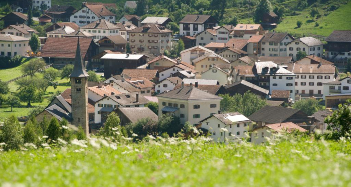 Zillis Dorf