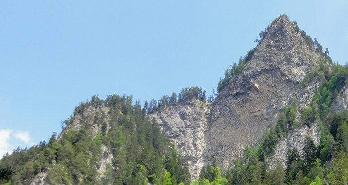 Markant: Die Rote Platte von unten gesehen