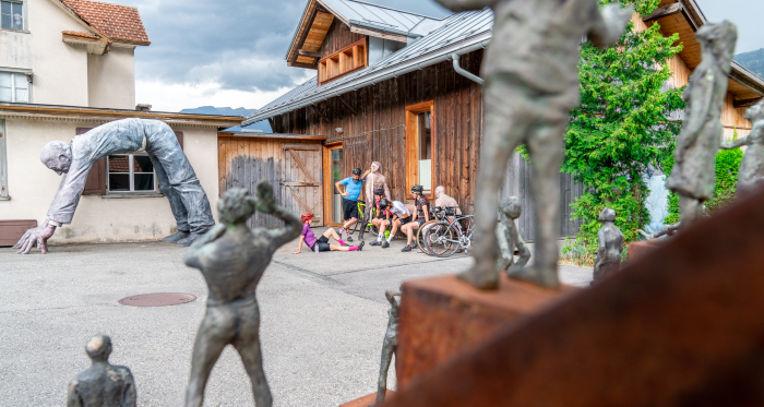 Kunstwerke des bekannten Künstlers Robert Indermaur Kunstwerke des bekannten Künstlers Robert Indermaur
