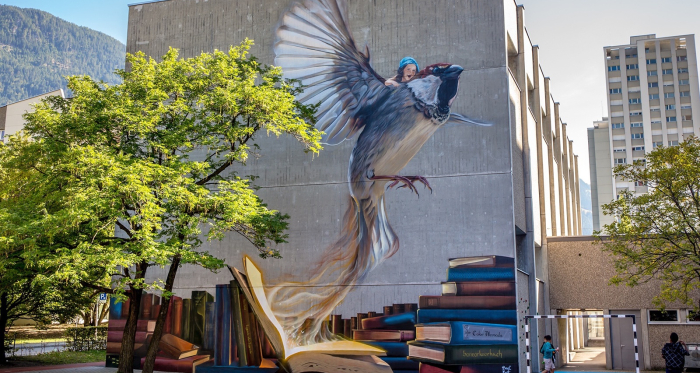 Schulhaus Lachen - Graffiti «I have a dream» bei Tageslicht Schulhaus Lachen - Graffiti «I have a dream» bei Tageslicht