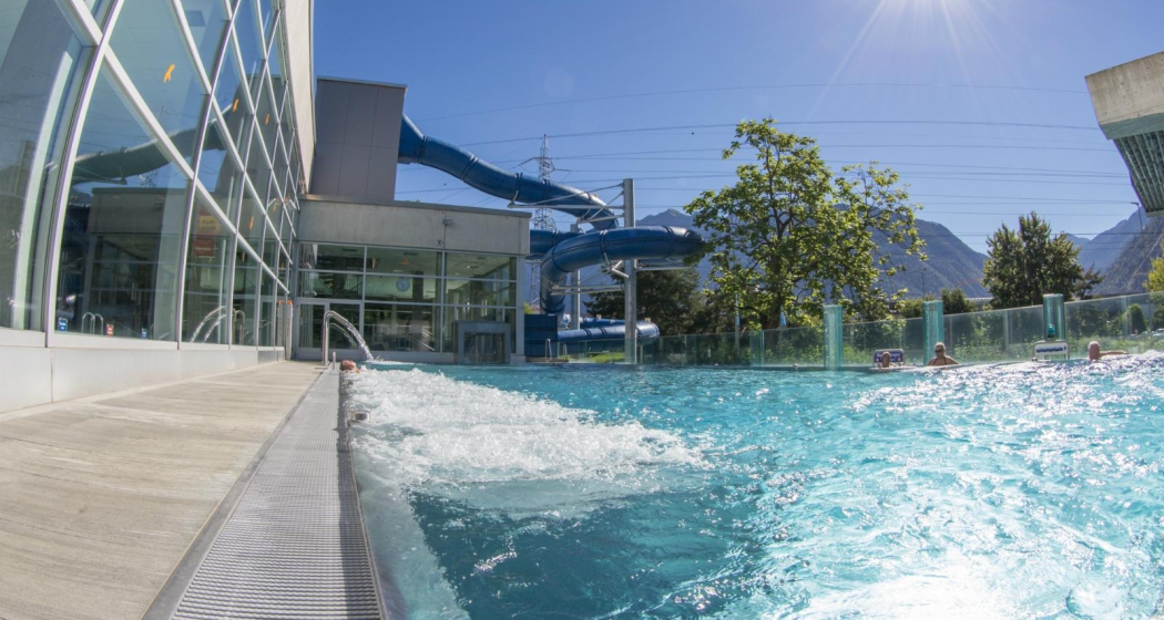 Aquamarin Warmwasser-Erlebnisbad Aquamarin Warmwasser-Erlebnisbad
