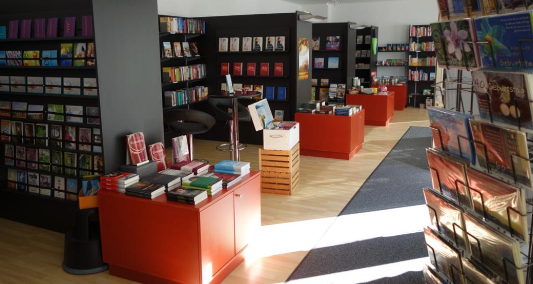 PRÄSENT buch.café PRÄSENT buch.café