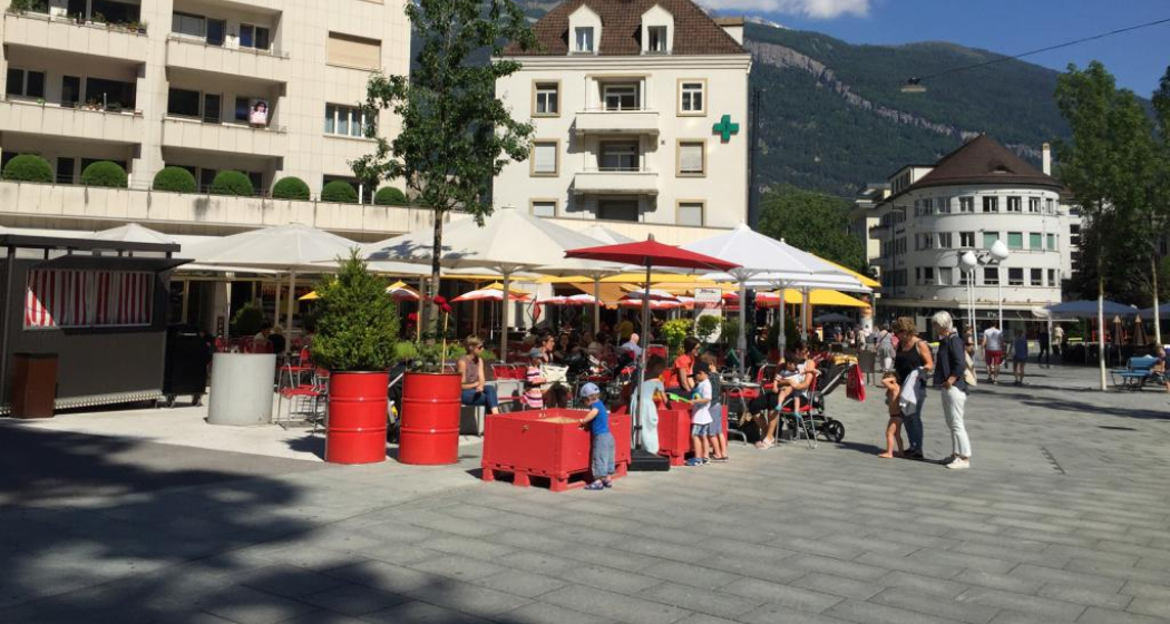 Merz Gartencafé Bahnhofstrasse Chur Merz Gartencafé Bahnhofstrasse Chur