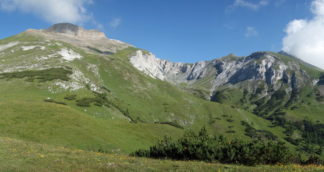 Blick vom Rossboden auf den Felsberger Calanda Blick vom Rossboden auf den Felsberger Calanda
