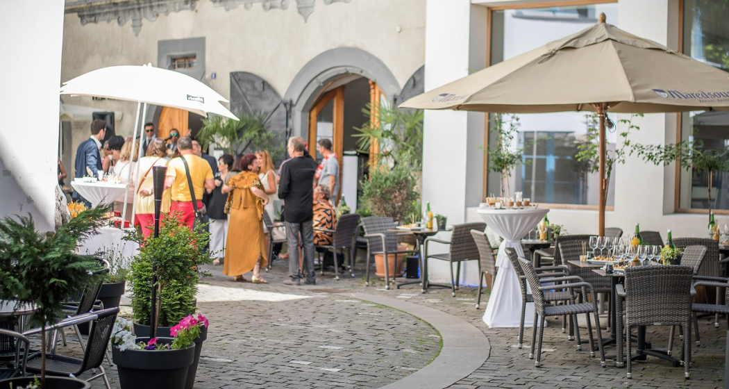 Punctum – Restaurant & Apéro Bar Punctum – Restaurant & Apéro Bar