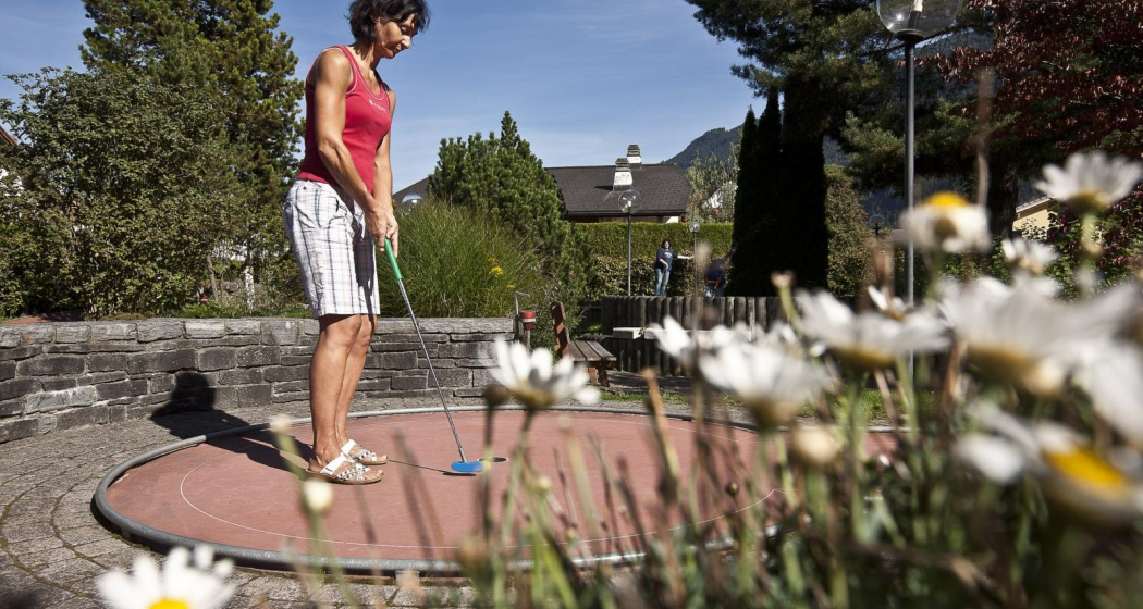 Minigolf Bonaduz Bahnhof Minigolf Bonaduz Bahnhof