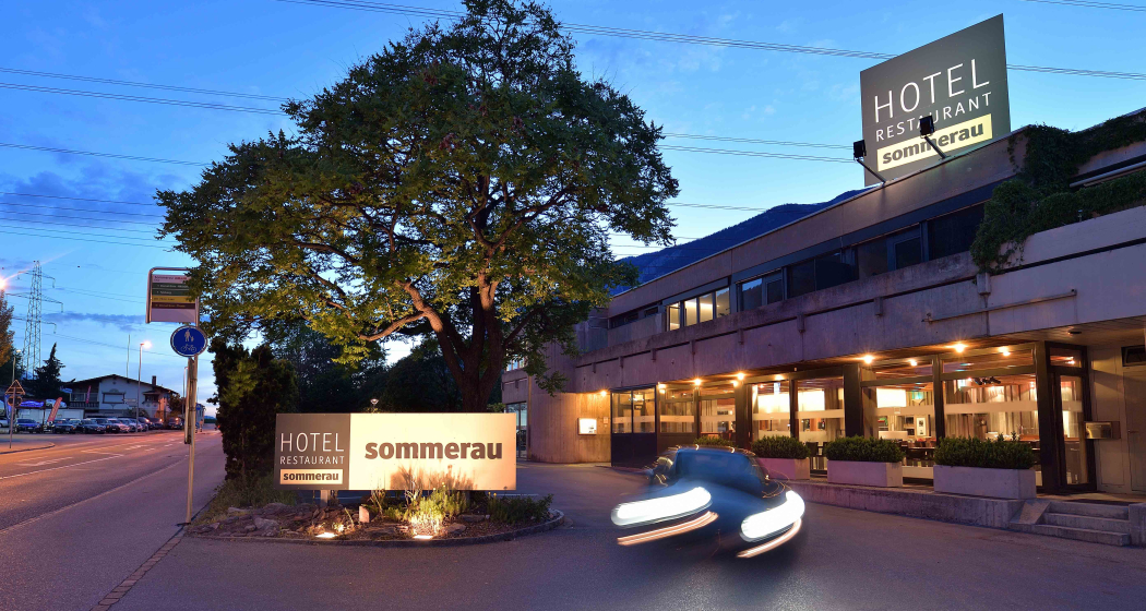 Eingang Hotel Sommerau