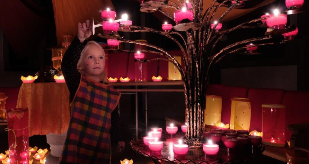 Ökumenische Taizé-Feier (gdl_528435065_image) Ökumenische Taizé-Feier (gdl_528435065_image)