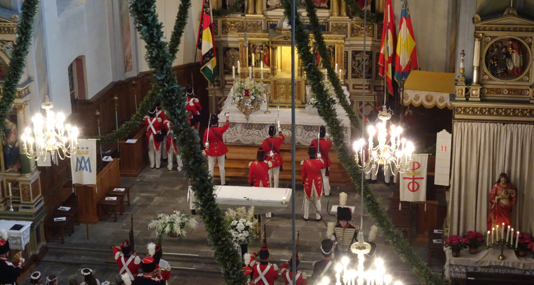 kath. Festgottesdienst und Prozession zu Fronleichnam (gdl_852790860_image)