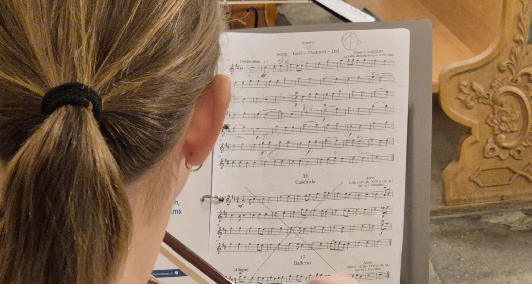 Musizieren vor dem Advent (gdl_877360193_image)