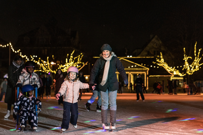 Ice disco (gdl_901093138_image)