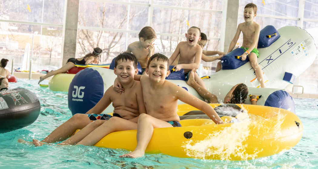 Spielnachmittag im Hallenbad Chur Spielnachmittag im Hallenbad Chur