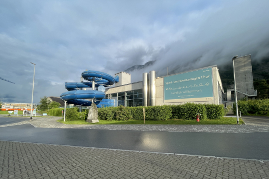 sportanlagen_sommer_wolken_katharinaschreiber