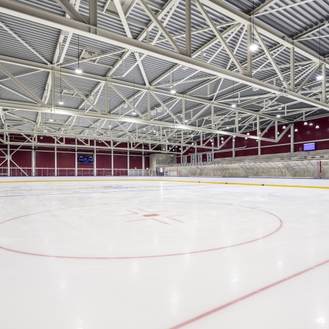 eislauf_obereau_trainingseishalle_innen_alicedasneves_2