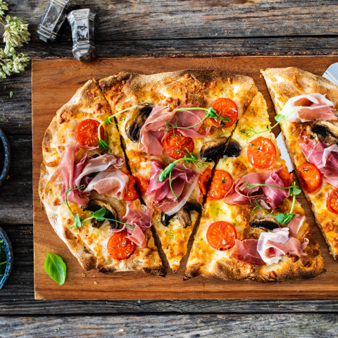 gastro_sportrestaurant_pinsafleisch_adobestock
