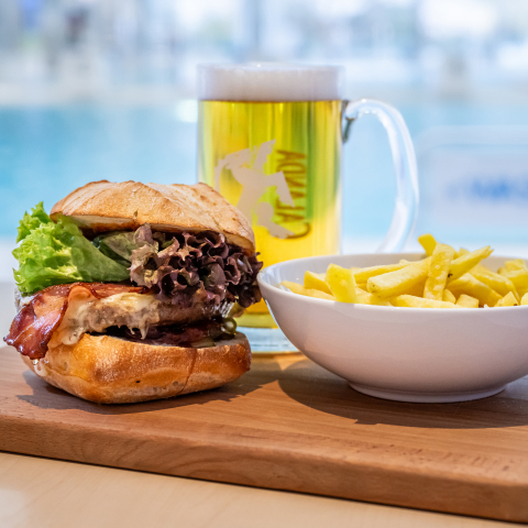 gastro_sportrestaurant_burger_bier_daniammann_2