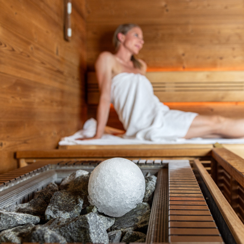 wellness_sauna_damen_aufguss_alicedasneves_2