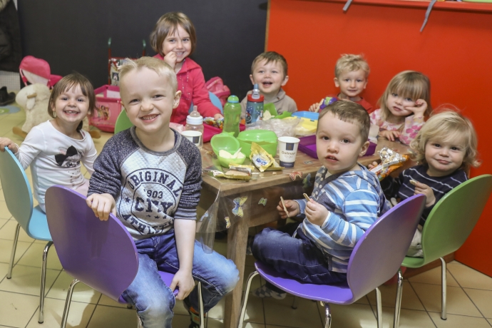 Kinder im Kinderhort Obere Au Chur