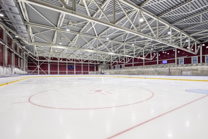 eislauf_obereau_trainingseishalle_innen_alicedasneves_2