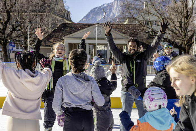 event_erlebniswinter_eislauf_quader_animation_alicedasneves_4