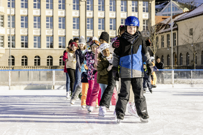 event_erlebniswinter_eislauf_quader_kinder_polonaise_alicedasneves_3