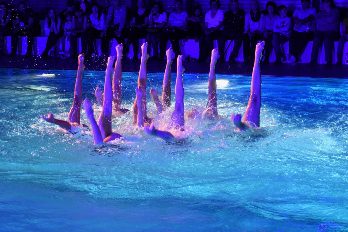 synchronschwimmen_scfloesbuchs