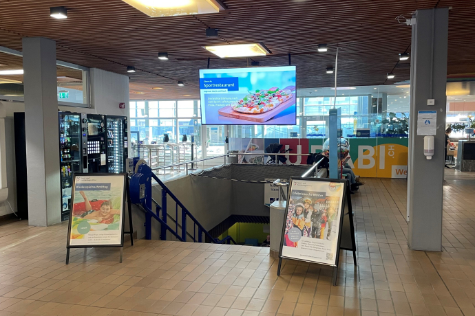 vermarktung_obereau_screen_hallenbad