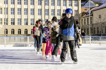 event_erlebniswinter_eislauf_quader_kinder_polonaise_alicedasneves_3