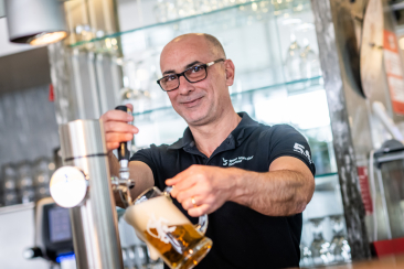 gastro_sportrestaurant_bier_kris_daniammann_1