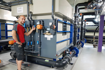 Technikführung Bäder- und Eisanlagen